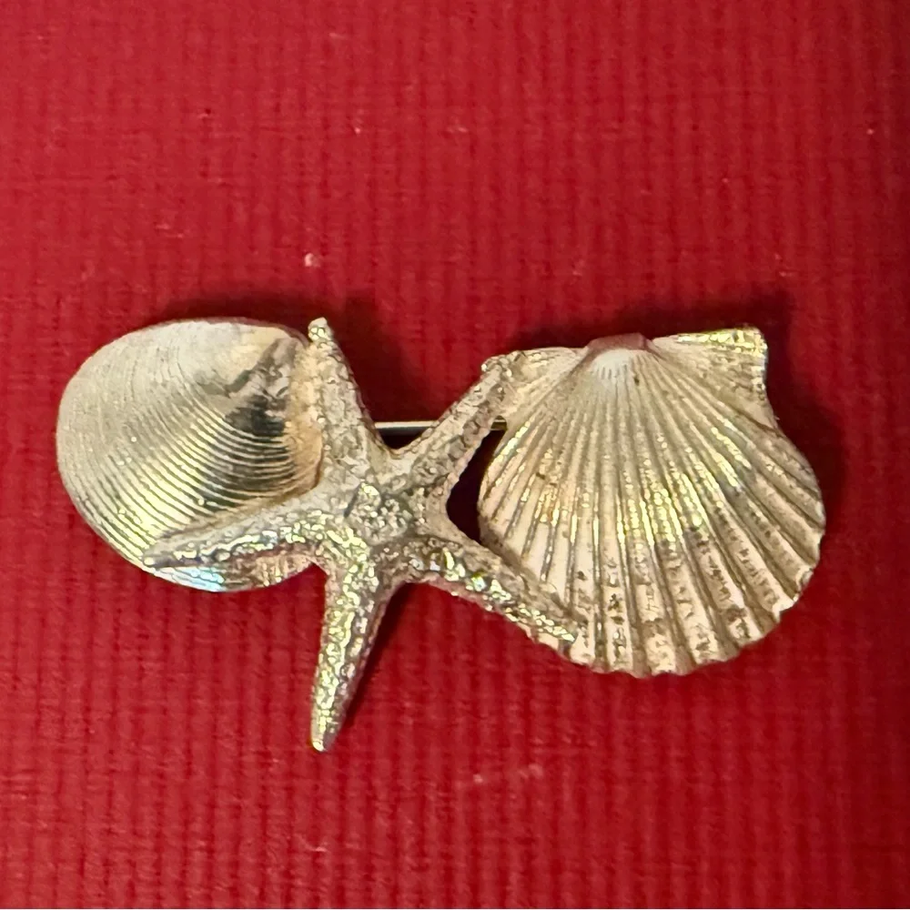 THOMAS TSO TT NATIVE AMERICAN NAVAJO BROOCH STERLING SILVER SEA LIFE SHELLS